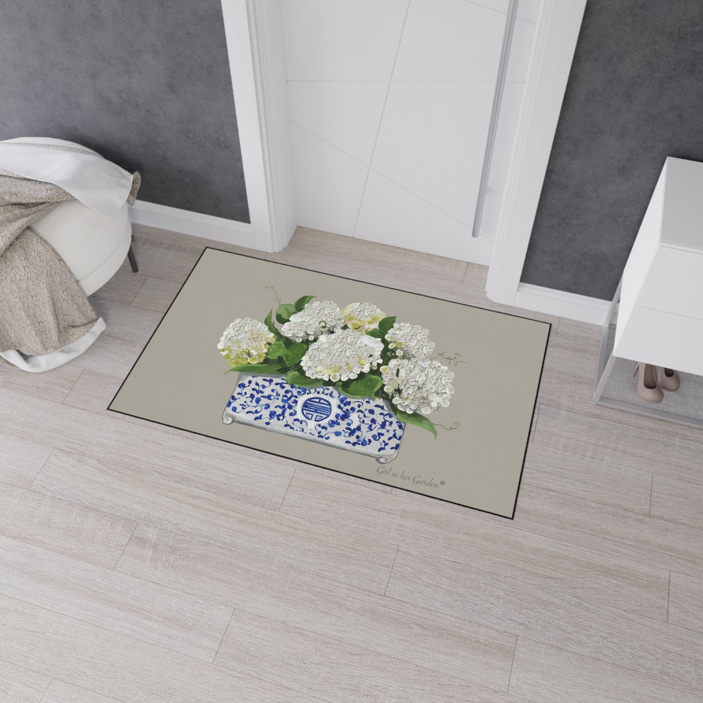 White Hydrangea Planter Rubber Floor Mat