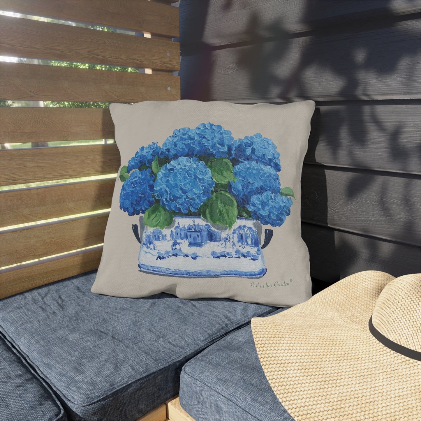 Blue hydrangeas planter Beige Outdoor Pillows