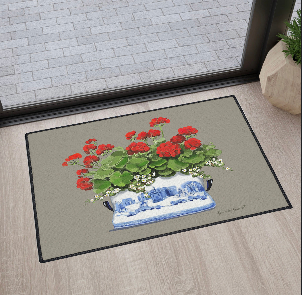 Red Geraniums Beige Chinoiserie Rubber Floor Mat