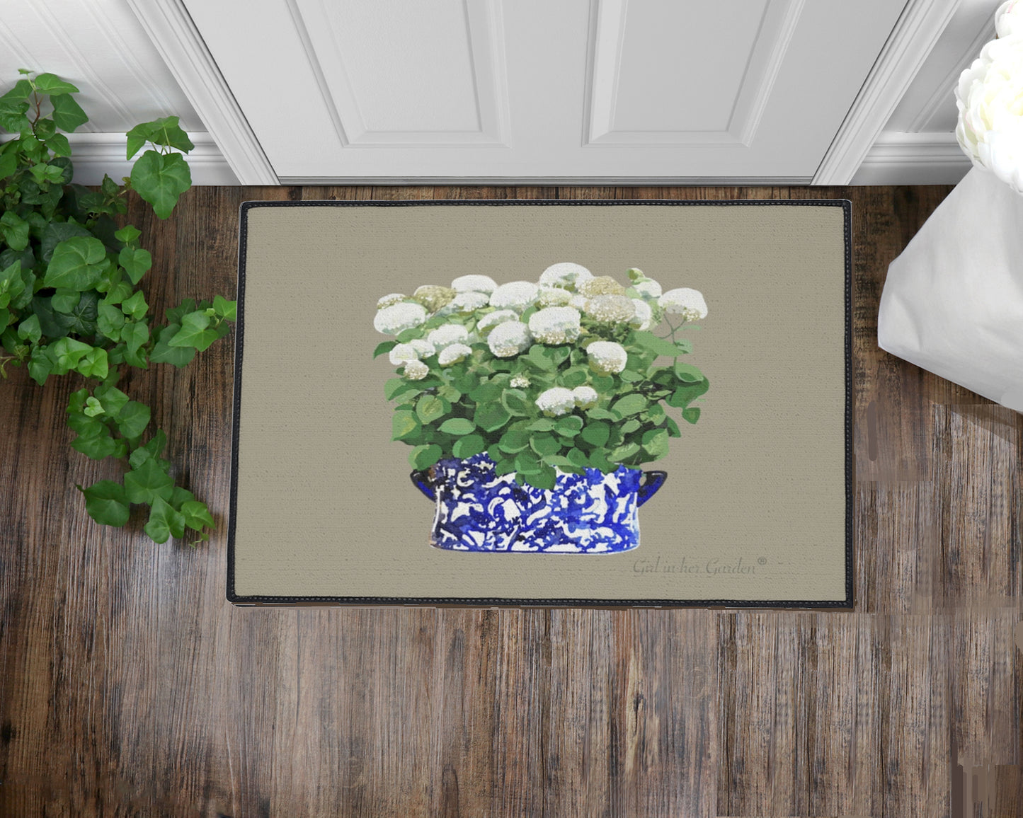 Beige Annabelle Planter Rubber Floor Mat