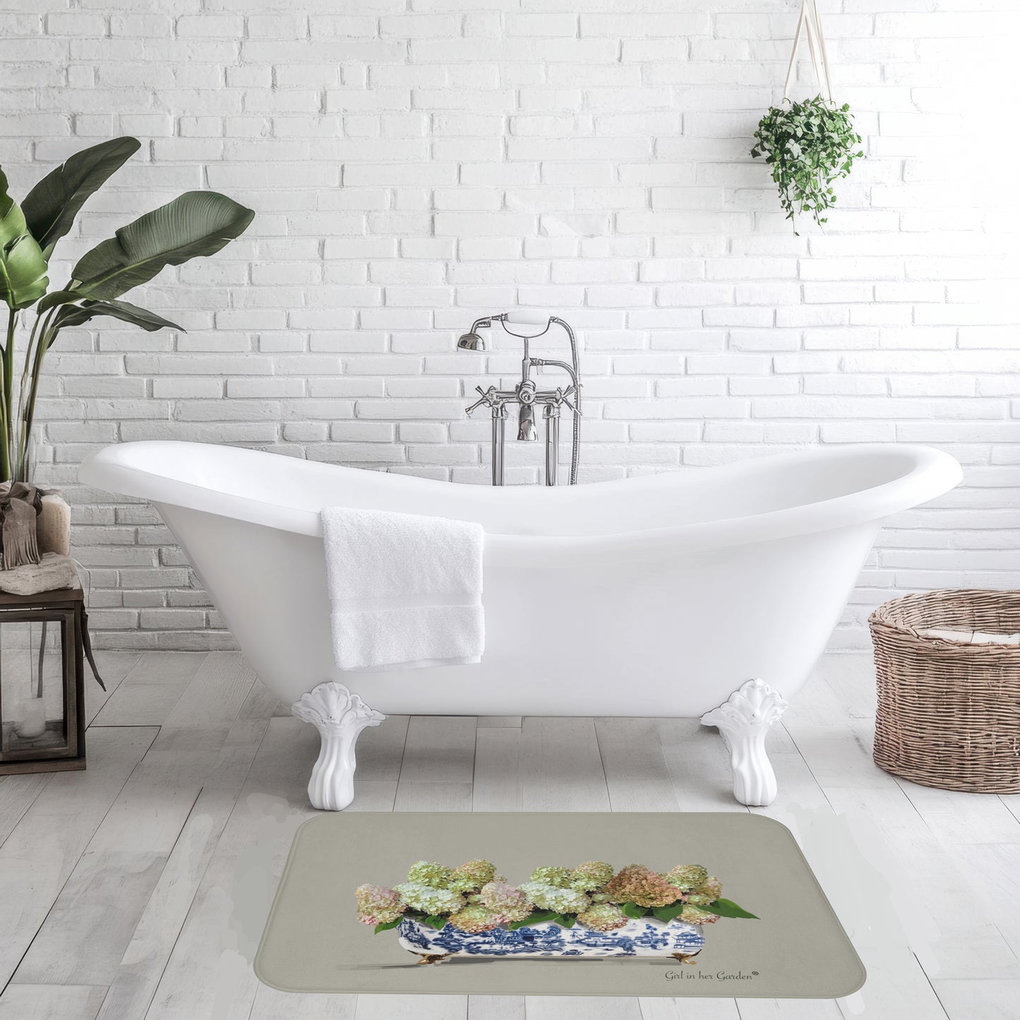 Beige PeeGee Hydrangea KItchen & Bath Cushion Mat