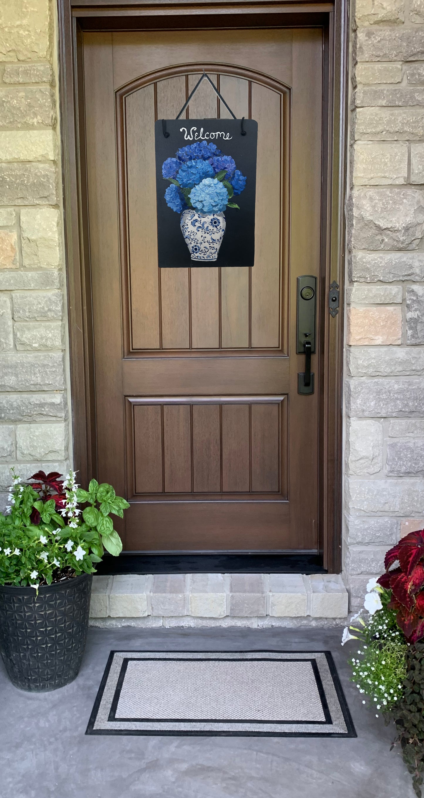 Hydrangea Welcome Slate Sign